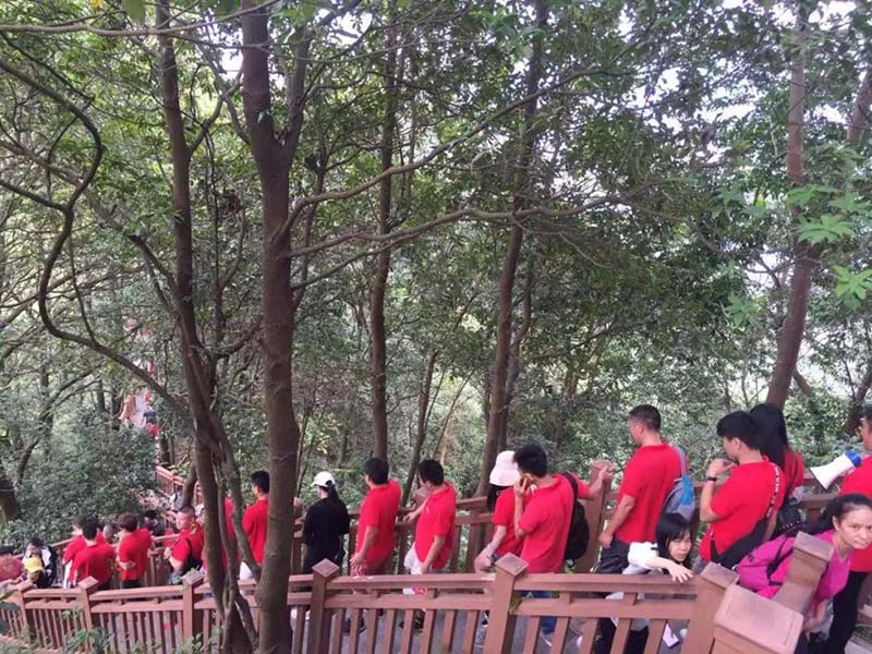 塘朗山攀登之行 塘朗山攀登之行